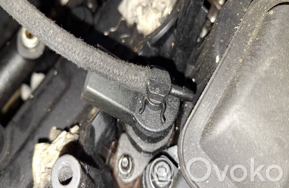 BMW 3 E46 Injector combustibil 