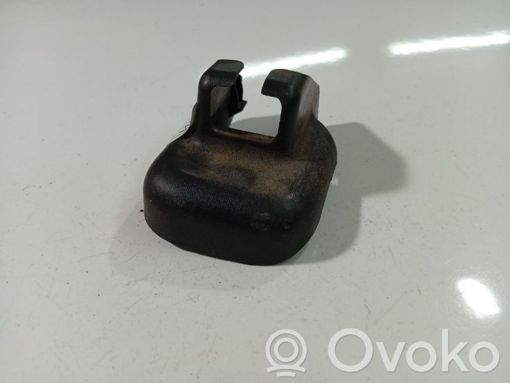 Subaru Legacy Osłona boczna fotela tylnego 