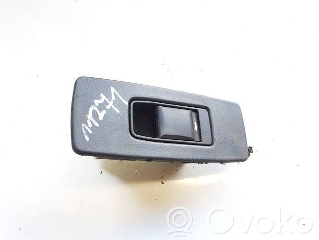 Jeep Grand Cherokee (WK) Electric window control switch 