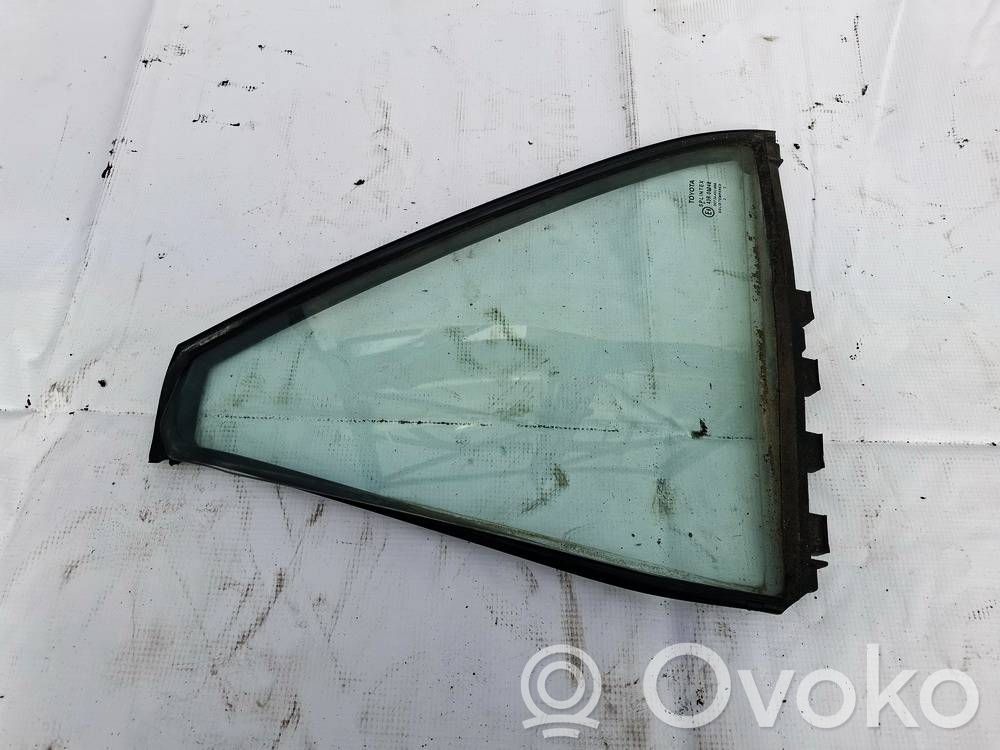 Toyota Yaris Geam lateral spate 