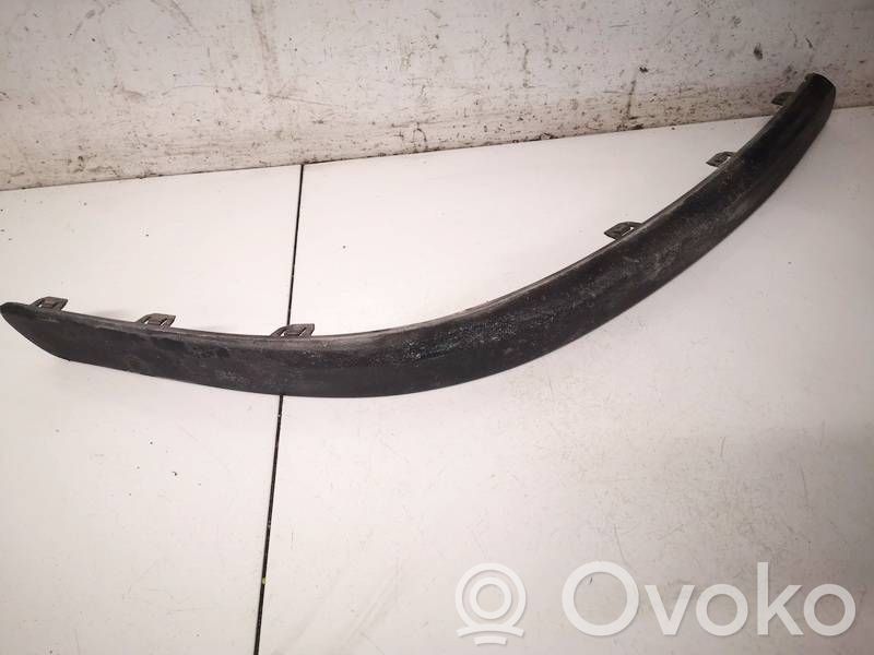 Volvo V70 Modanatura separatore del paraurti anteriore 