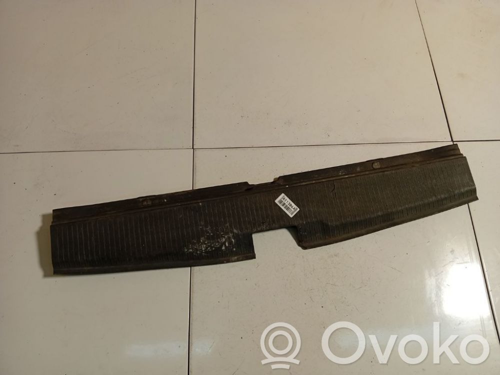 Opel Vectra C Inne elementy wykończenia bagażnika 