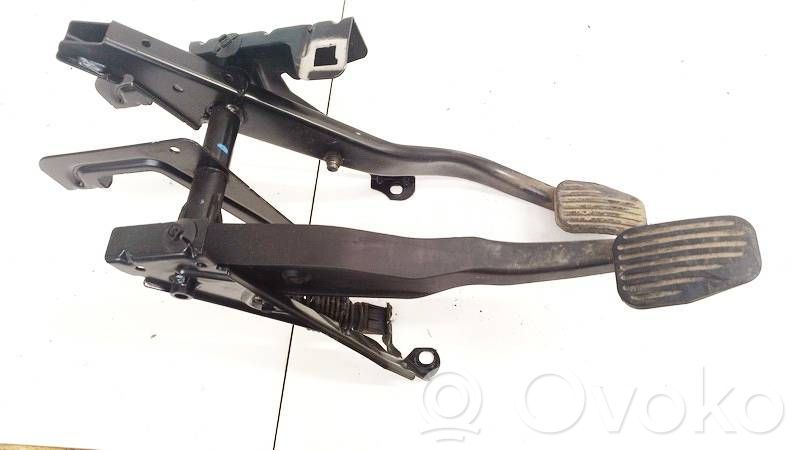 Pedal de embrague   3524406,3524406,3524406