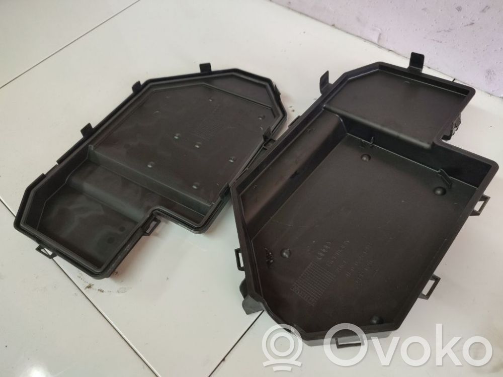 Audi A6 S6 C6 4F Engine control unit box 