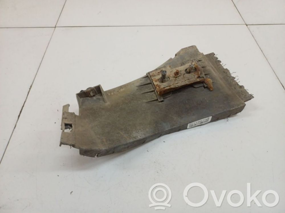 Front bumper mounting bracket   7M0807177C,7M0807177C,95VW17C973