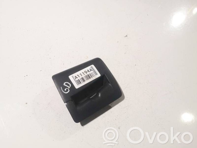 Skoda Octavia Mk2 (1Z) Rivestimento inferiore laterale del sedile posteriore