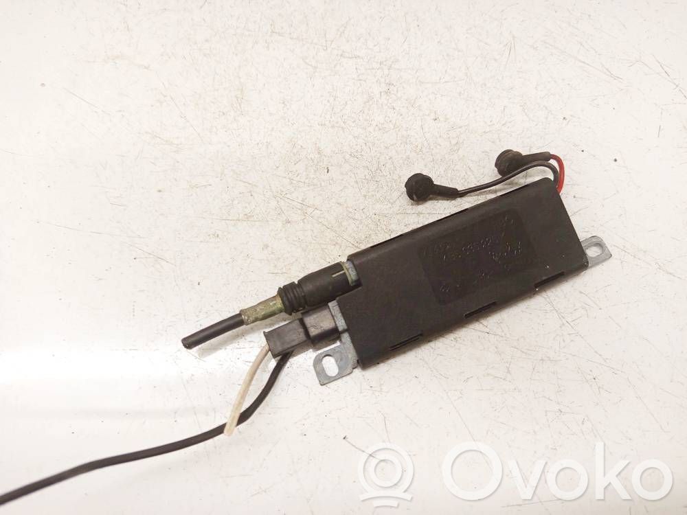 Audi A6 S6 C5 4B Unitate control antenă 