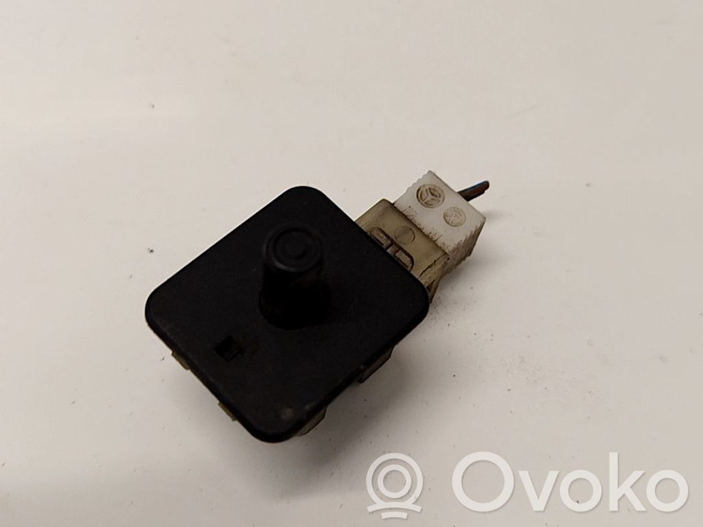 Mercedes-Benz C W203 Sensore portiera anteriore