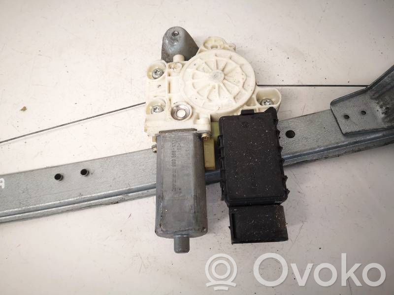 Mercedes-Benz A W168 Motor macara geam ușă spate 
