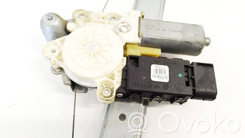 Mercedes-Benz A W168 Motorino alzacristalli della portiera posteriore
