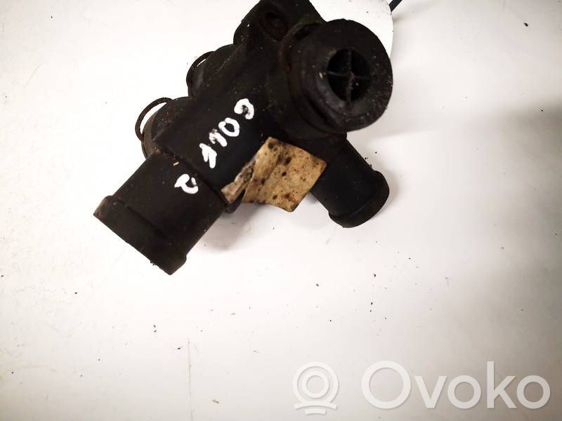 Volkswagen Transporter - Caravelle T4 Moottorin vesijäähdytyksen putki/letku