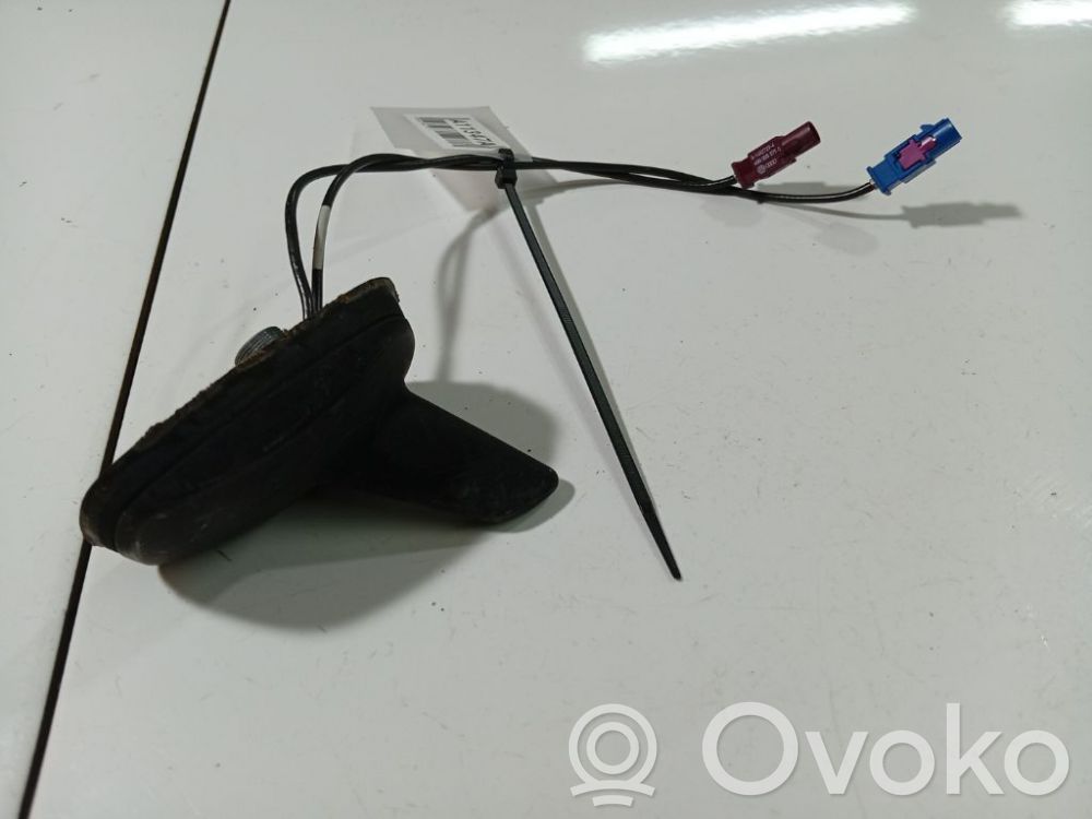 Volkswagen PASSAT B6 Antenne GPS 