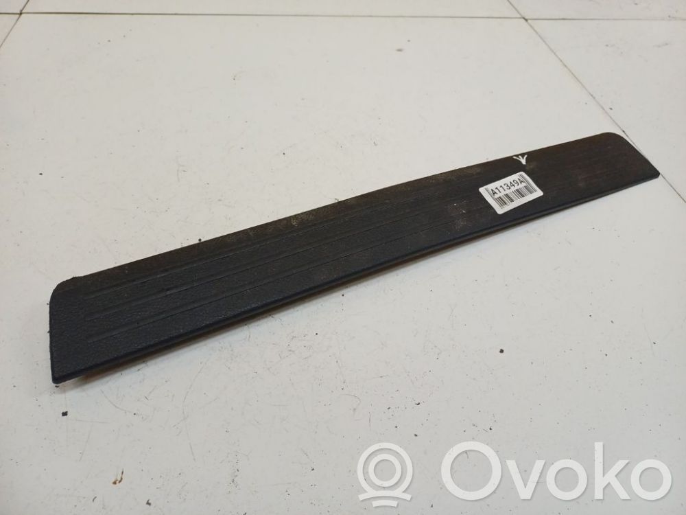Mazda 3 II Capac prag față