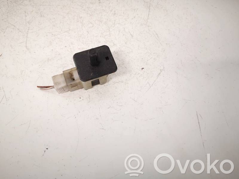 Mercedes-Benz C W203 Sensore portiera anteriore
