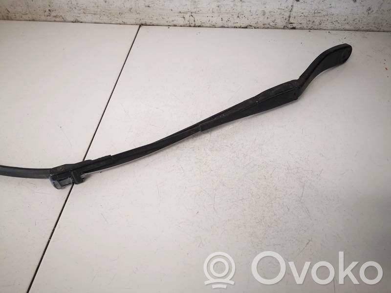 Volvo V50 Wischerarm vorne