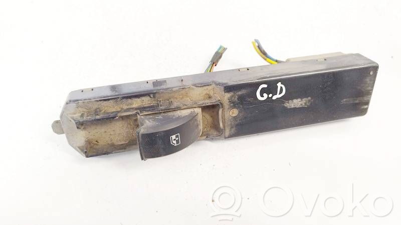 Electric window control switch   12764023,12758529,12764023,12764030,12764033,12802867,SAAB034A13