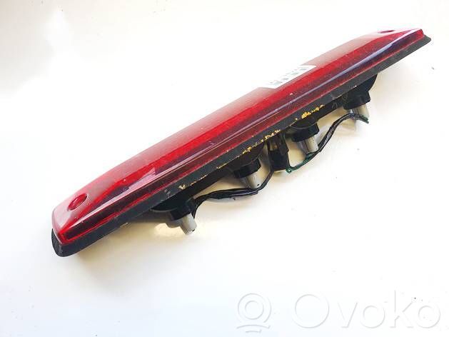 Isuzu D-Max Third/center stoplight 