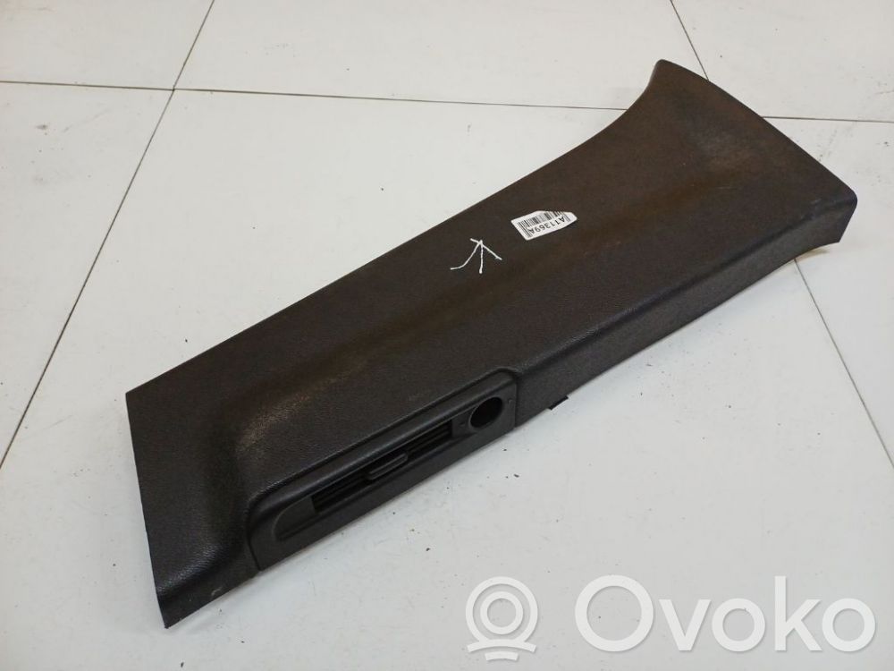 Renault Scenic III - Grand scenic III Rivestimento montante (B) (superiore)
