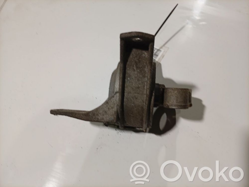 Soporte de montaje del motor   90576148,90576148,9057618IP