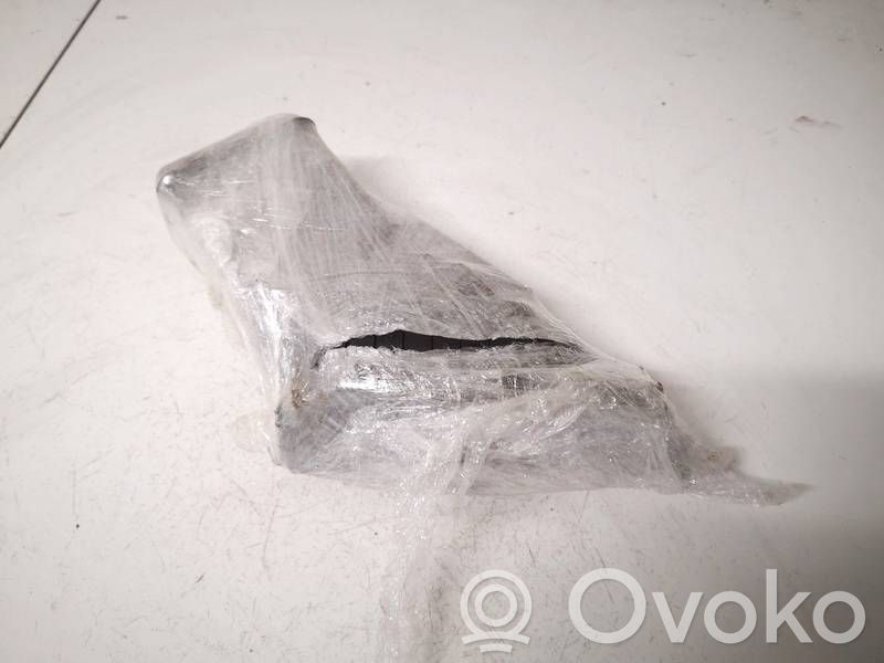 Opel Zafira C Rejilla de ventilación central del panel 