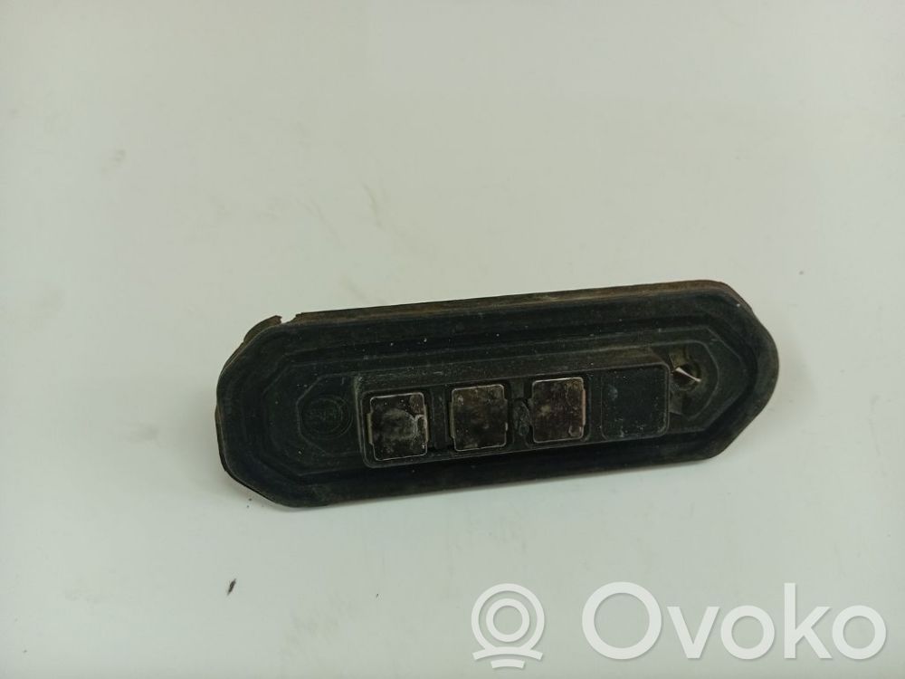 Sensor de la puerta delantera   1348483080,1348483080,1348483080