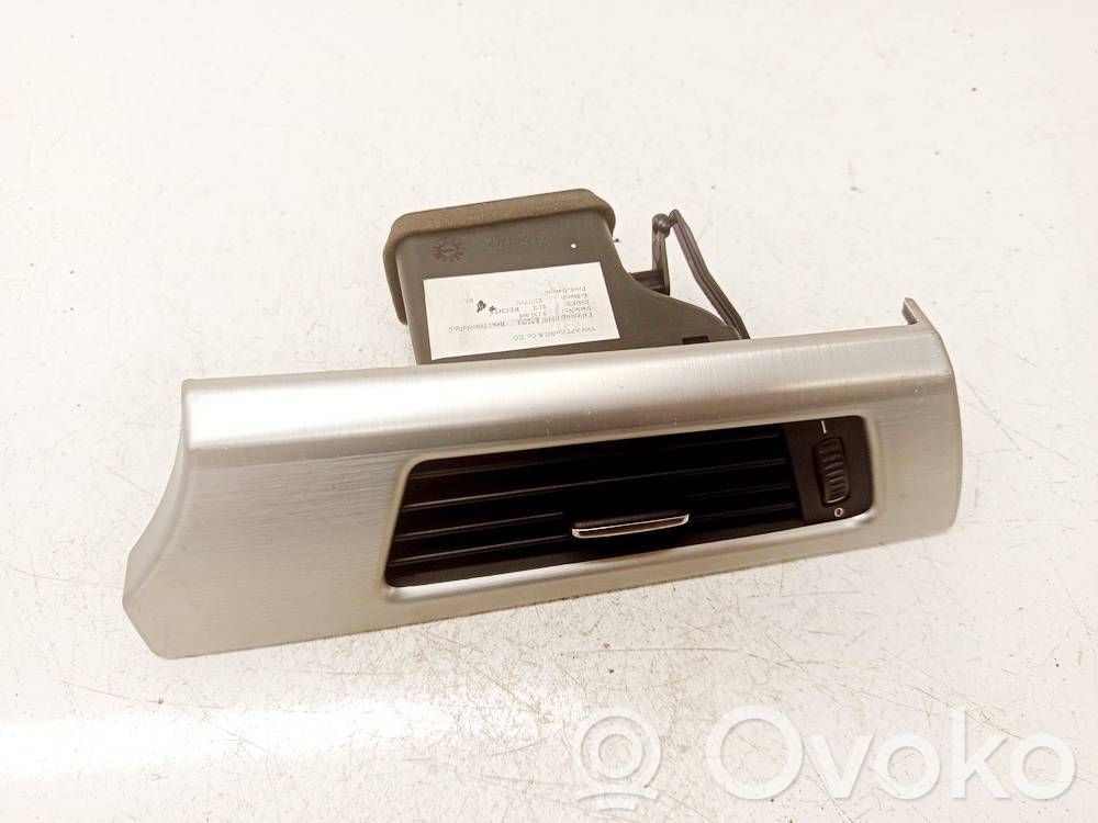 Grille d'aération centrale   9130466,14482110,14482110,64229130466,9130466