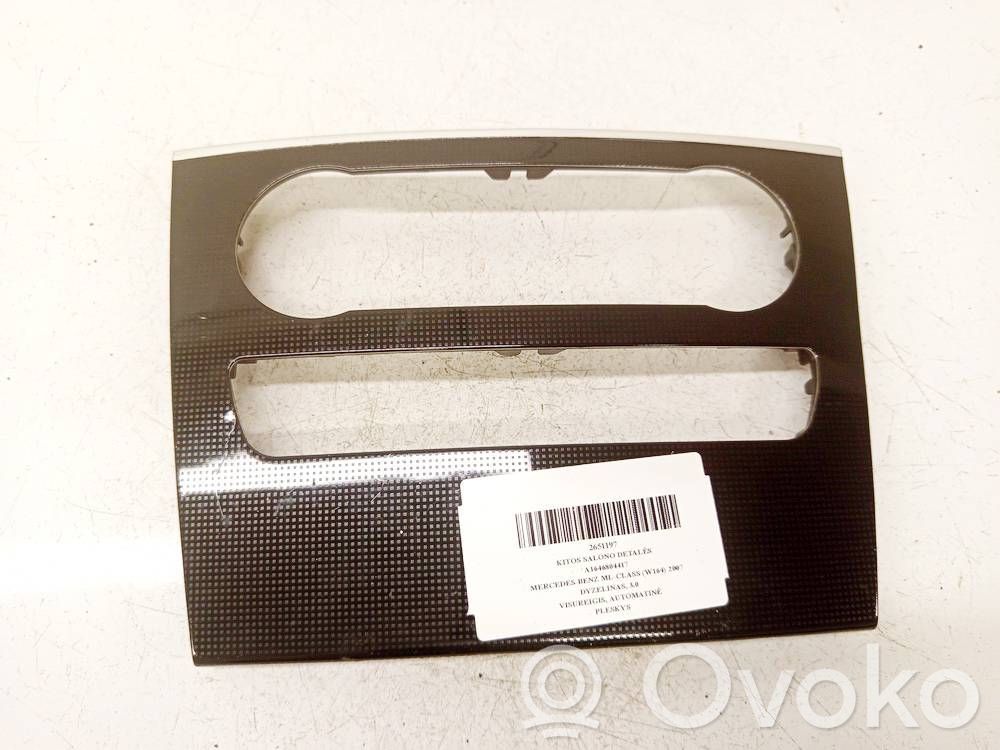 Mercedes-Benz ML W164 Altra parte interiore