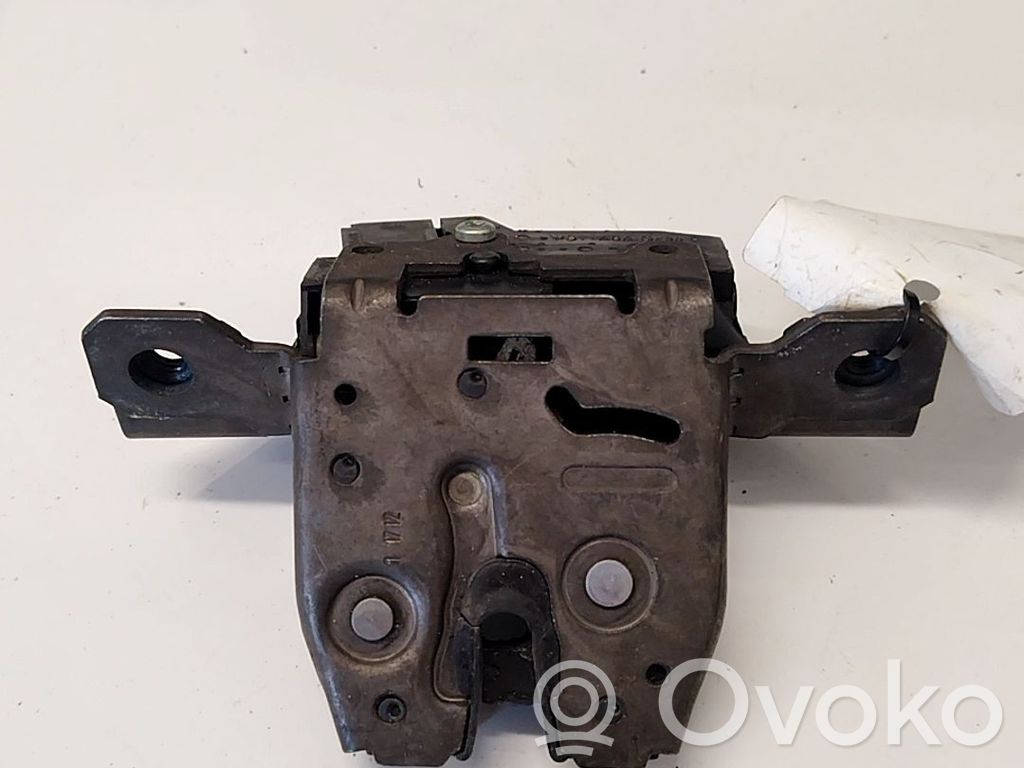 Opel Astra J Încuietoare portbagaj 