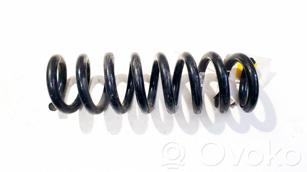 BMW 4 F32 F33 Sprężyna tylna 