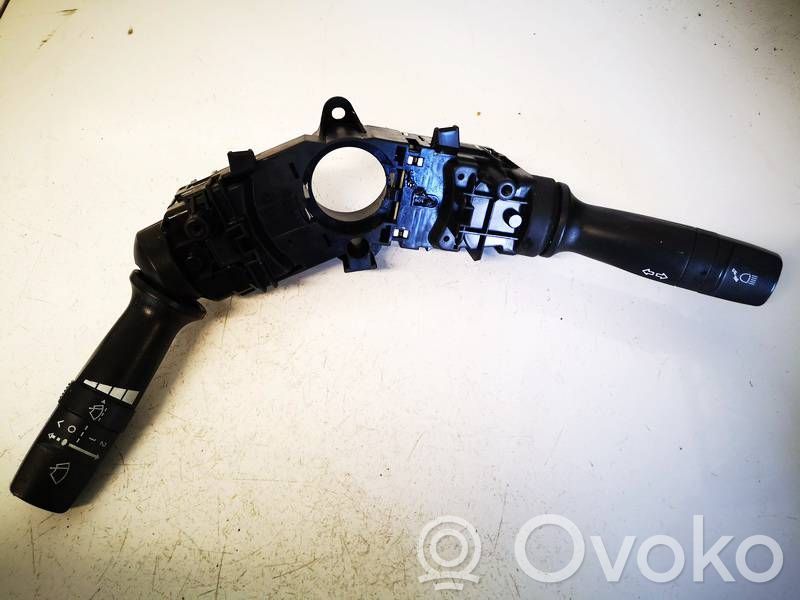 Hyundai i40 Commodo, commande essuie-glace/phare