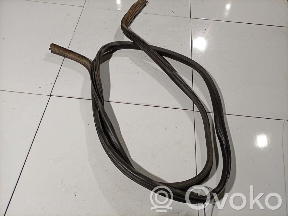 Ford Transit Cheder cauciuc ușă față coupe 