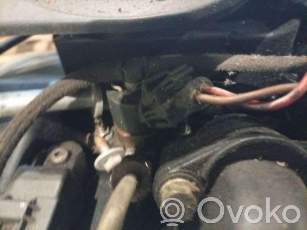 Inyector de combustible