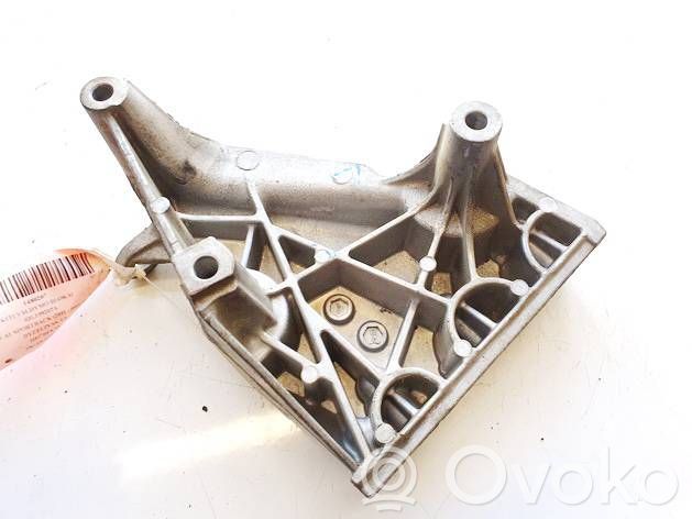 Halterung Lager Motor   03L199207A,03L199207A,03L199207A