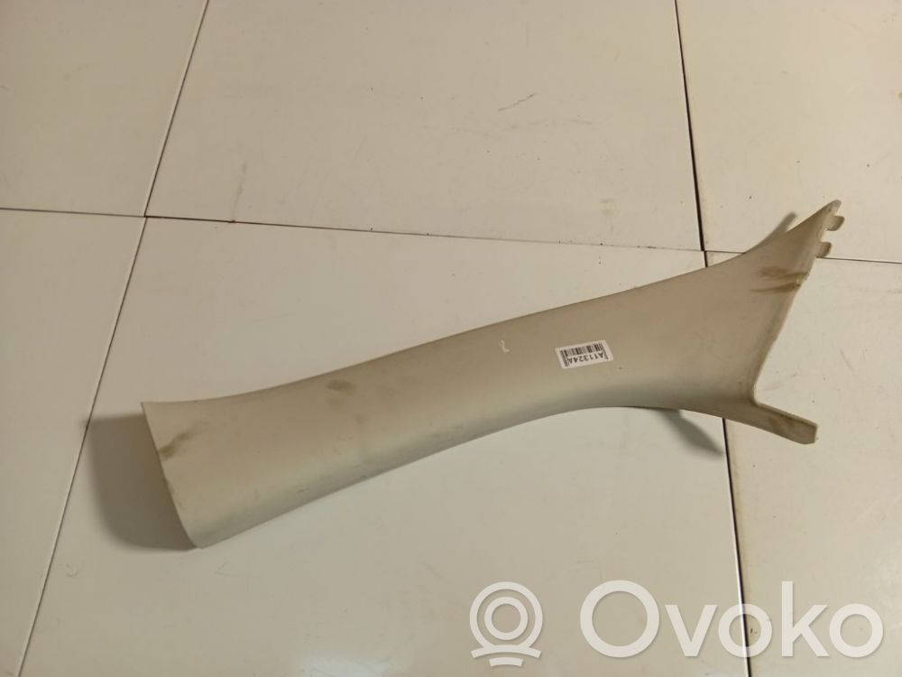Osłona środkowa słupka / C   0001548827,0001548827,0001548827