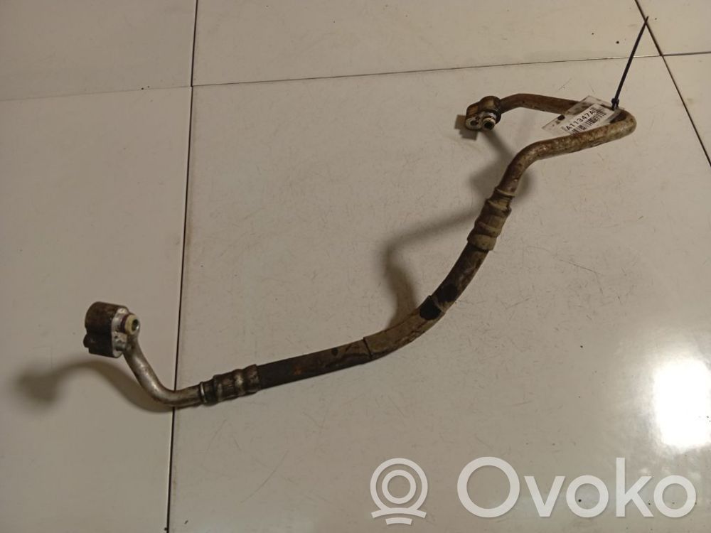 Volkswagen PASSAT B6 Air conditioning (A/C) pipe/hose