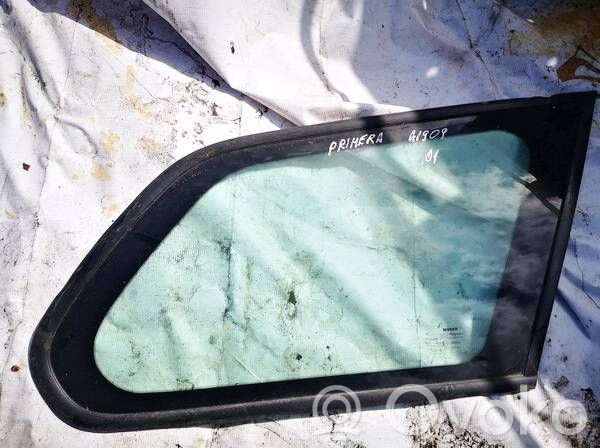 Nissan Primera Geam lateral spate 
