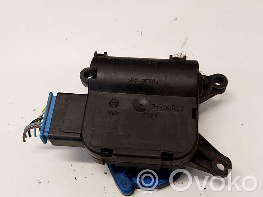 Audi A4 S4 B7 8E 8H Motorino attuatore aria 