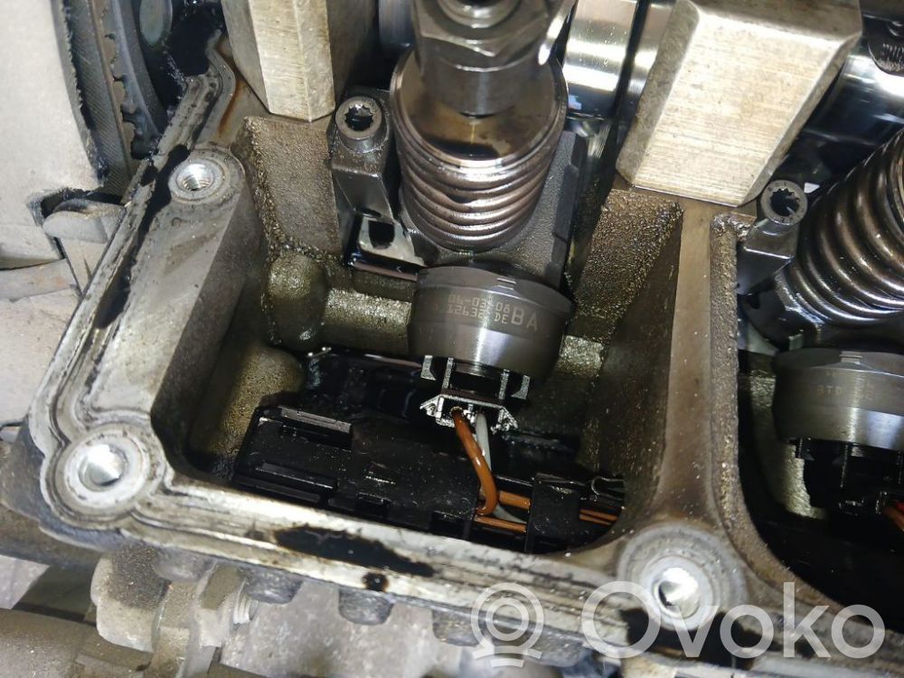 Inyector de combustible   038130073AG,038130073AG,038130073AG