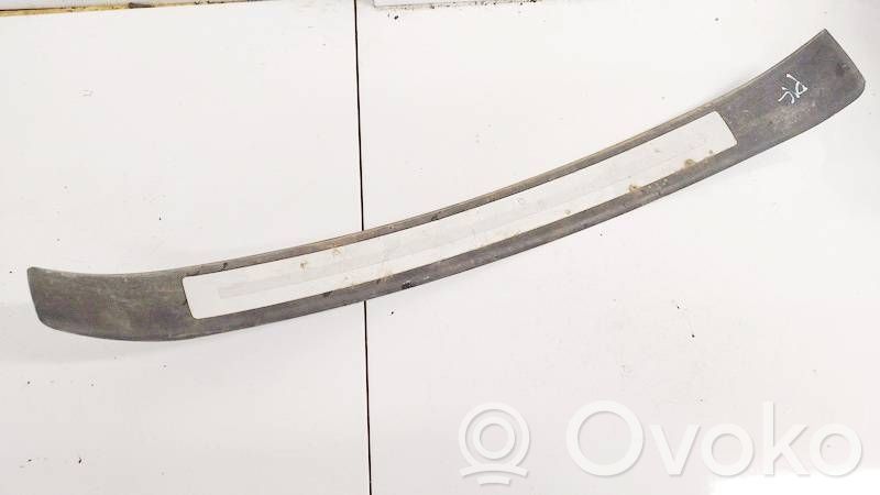 Audi A4 S4 B7 8E 8H Capac prag față 