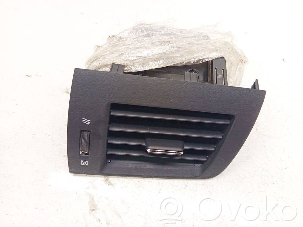 Rejilla de ventilación central del panel   5566076010,5566076010