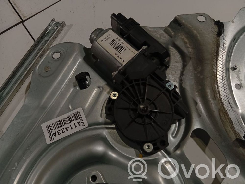 KIA Sportage Moteur de lève-vitre de porte avant 