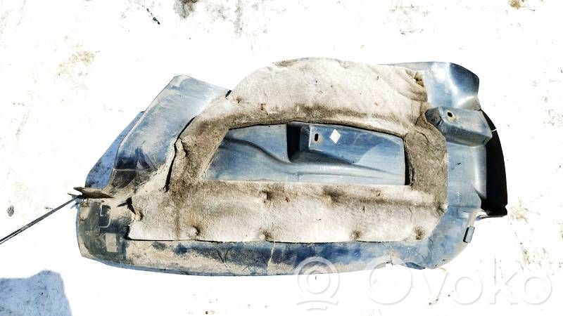 Peugeot 407 Nadkole przednie 