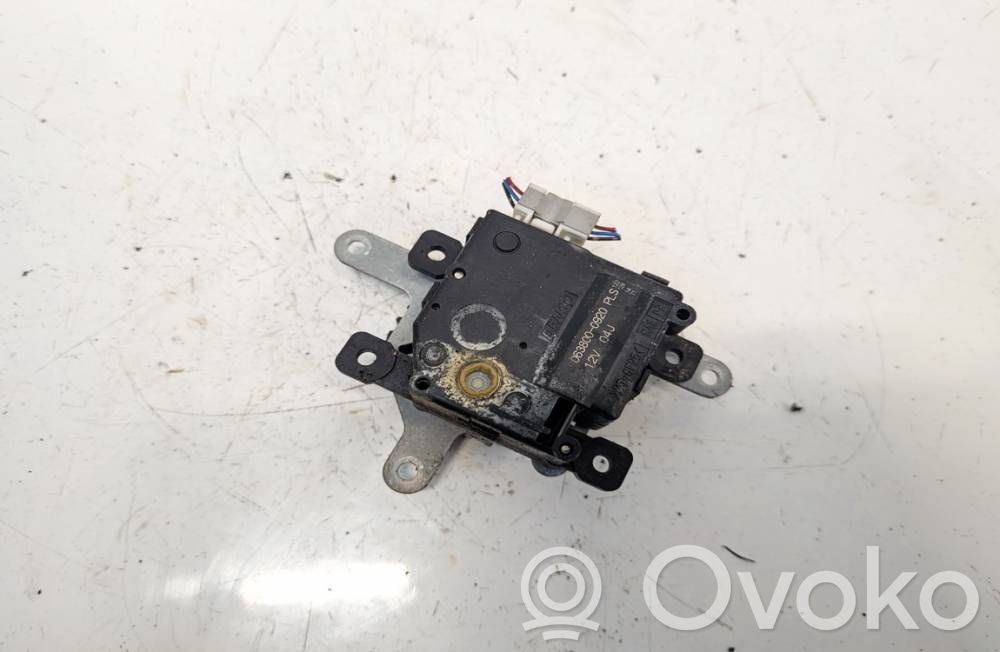 Toyota Avensis T270 Moteur / actionneur de volet de climatisation