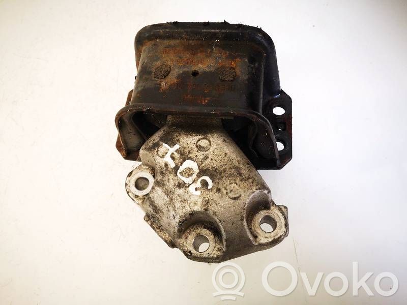 Peugeot 3008 I Supporto di montaggio del motore