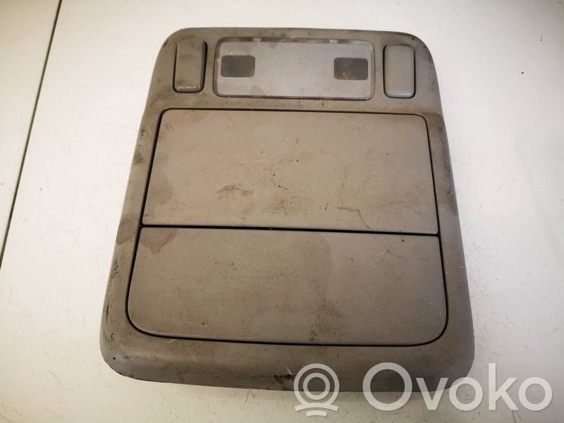 Subaru Forester SG Luz del asiento delantero 