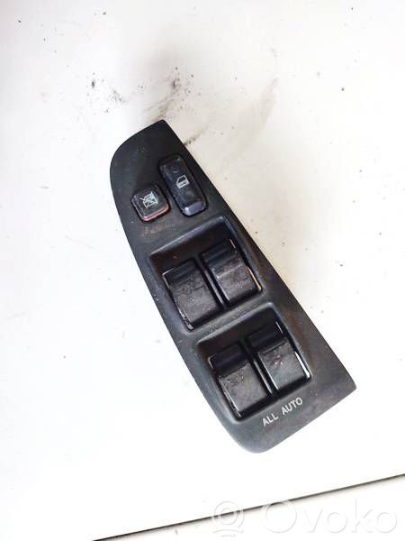 Toyota Avensis T250 Przyciski szyb 