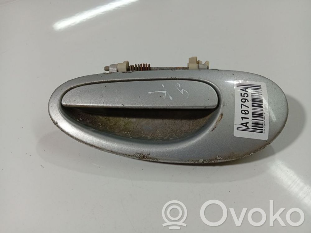 Dodge Stratus Manecilla externa puerta delantera 