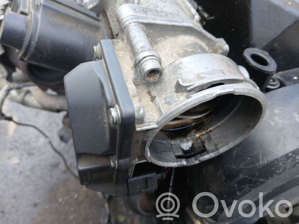 Volkswagen PASSAT B6 Valvola a farfalla