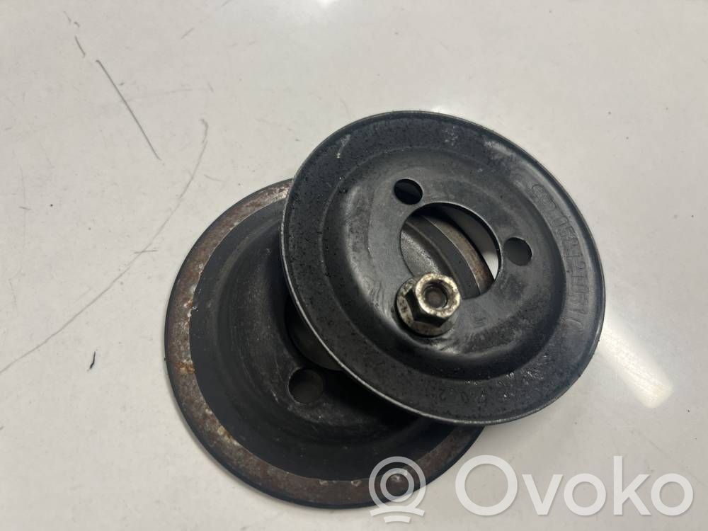 Audi A4 S4 B5 8D Koło pasowe pompy wody