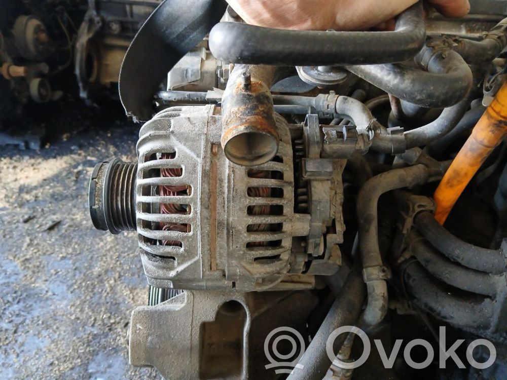Volkswagen PASSAT B5.5 Generator/alternator 